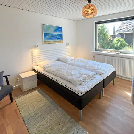 Vakantiehuis 4 Bedroom Amazing In Blåvand