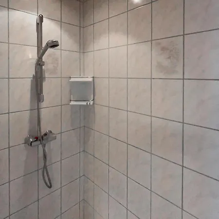 4 Bedroom Amazing In Vakantiehuis